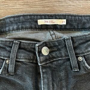 Levi’s 711